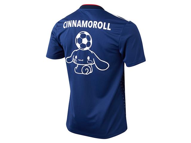 完売品　 サッカー日本代表 シナモロール コラボ ユニフォーム adidas シナモロールマーキング付き サッカー日本代表 ホーム レプリカ