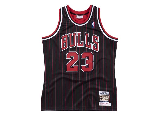 Mitchell&Ness NBA Authentic Jersey - #23 Michael Jordan AJY4LG19002 |  バスケットボール用品 | スポーツショップGALLERY･2