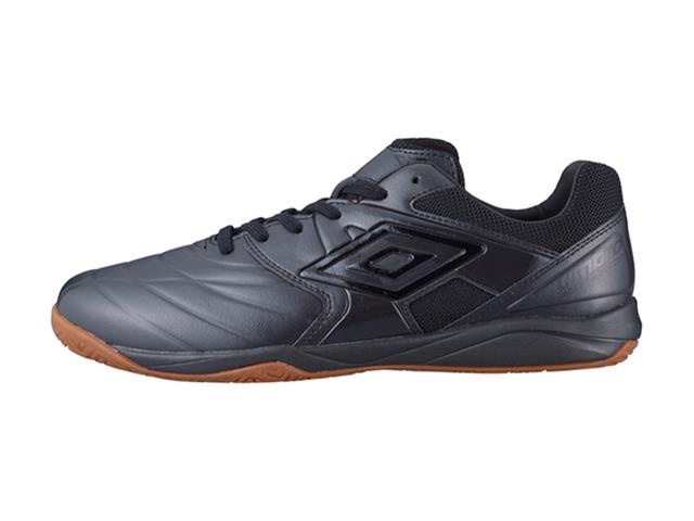 UMBRO アクセレイターサラ WIDE IN UF2VJB02BB | フットサル＆サッカー