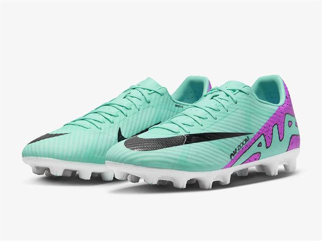 ズーム マーキュリアル ヴェイパー 15 アカデミー HG