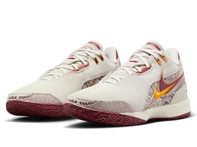 ZOOM LEBRON NXXT GEN  AMPD TYP EP