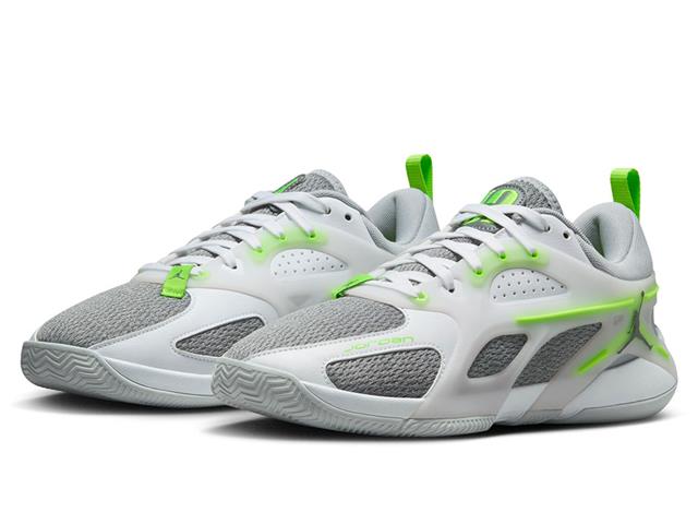 WOMEN’S JORDAN HEIR PF