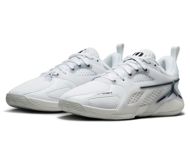WOMEN’S JORDAN HEIR PF