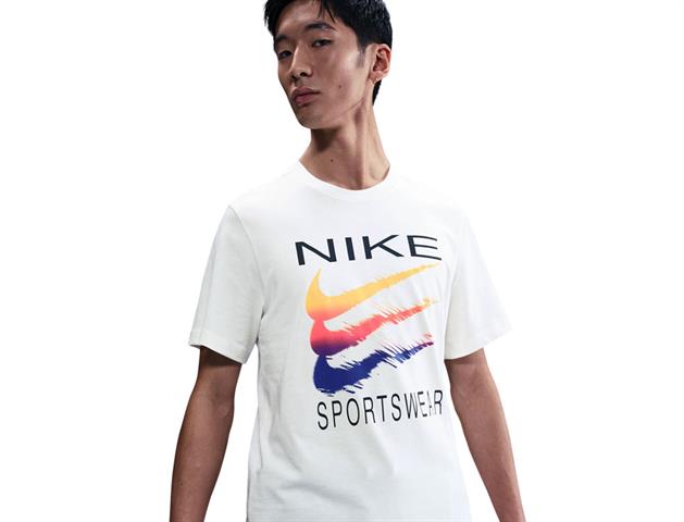 ナイキ NSW 6MO SWSH S/S Tシャツ SP25