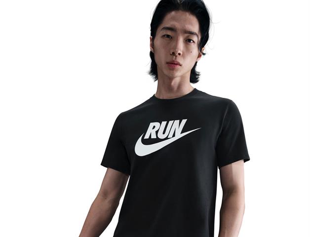ナイキ DF ラン スウッシュ S/S Tシャツ