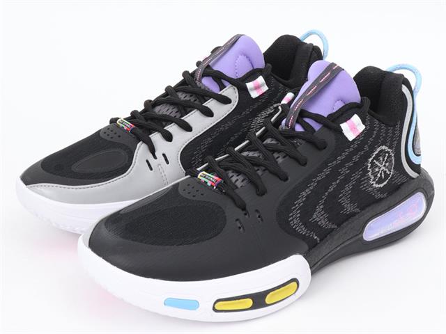 UNDER ARMOUR CURRY 12 