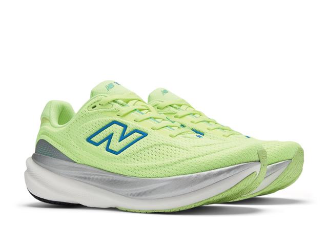 1080 v15【ランニングジャーナルプレゼント対象商品】