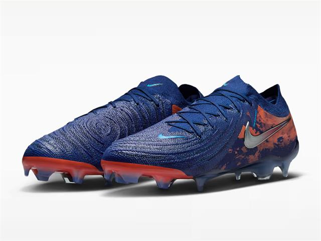 Nike 青 スパイク FG 廃盤モデル オンラインショップ限定企画！！ NIKE 旧モデル FGモデル（芝用