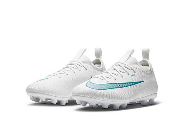 NIKE ジュニア マーキュリアル ヴェイパー 17 アカデミー TF IO0142